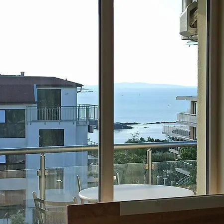 Ξενοδοχείο με διαμερίσματα Silitur 3*