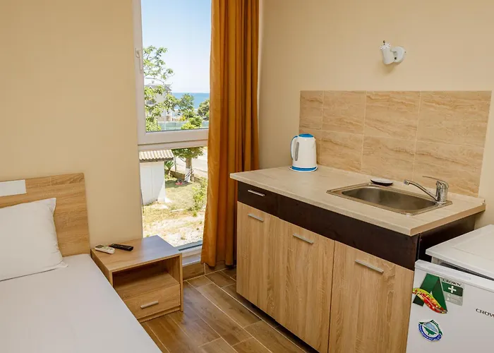 Aparthotel Silitur Ahtopol