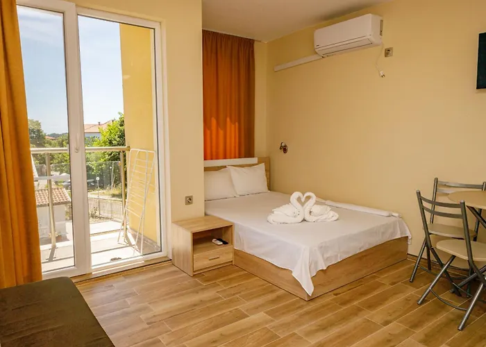 Silitur Aparthotel Ahtopol